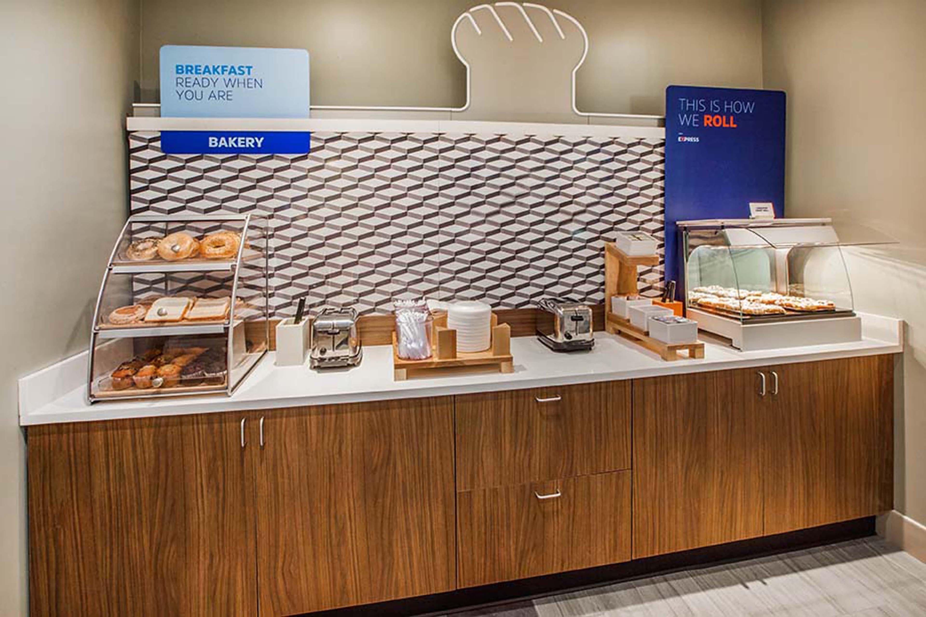 Holiday Inn Express Baton Rouge North By Ihg Zachary Eksteriør bilde