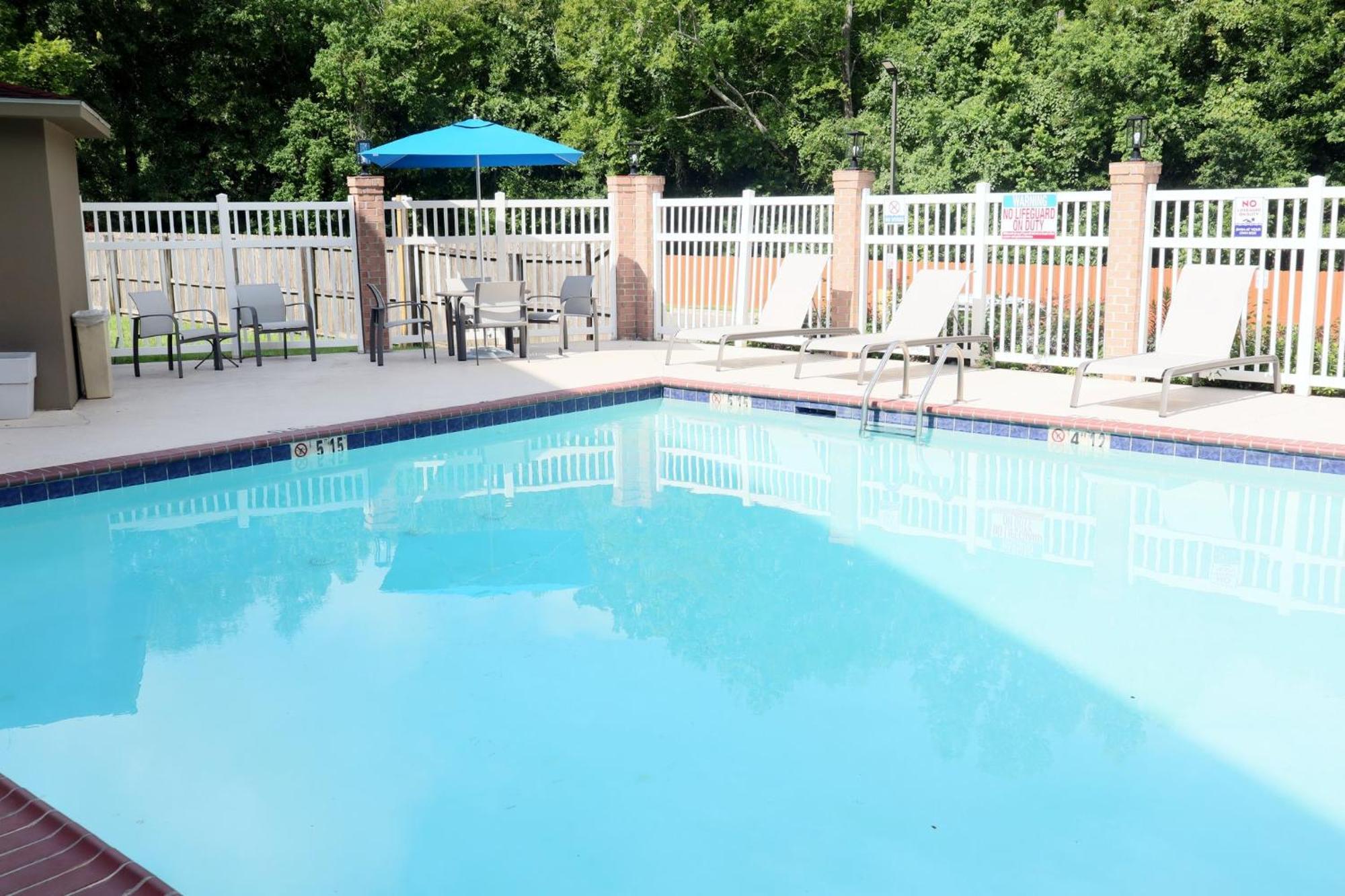 Holiday Inn Express Baton Rouge North By Ihg Zachary Eksteriør bilde